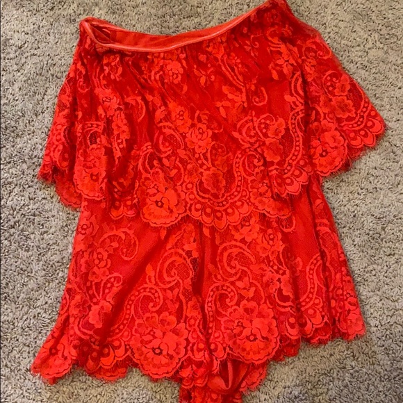 Lover and Friends lace Romper - Picture 2 of 3